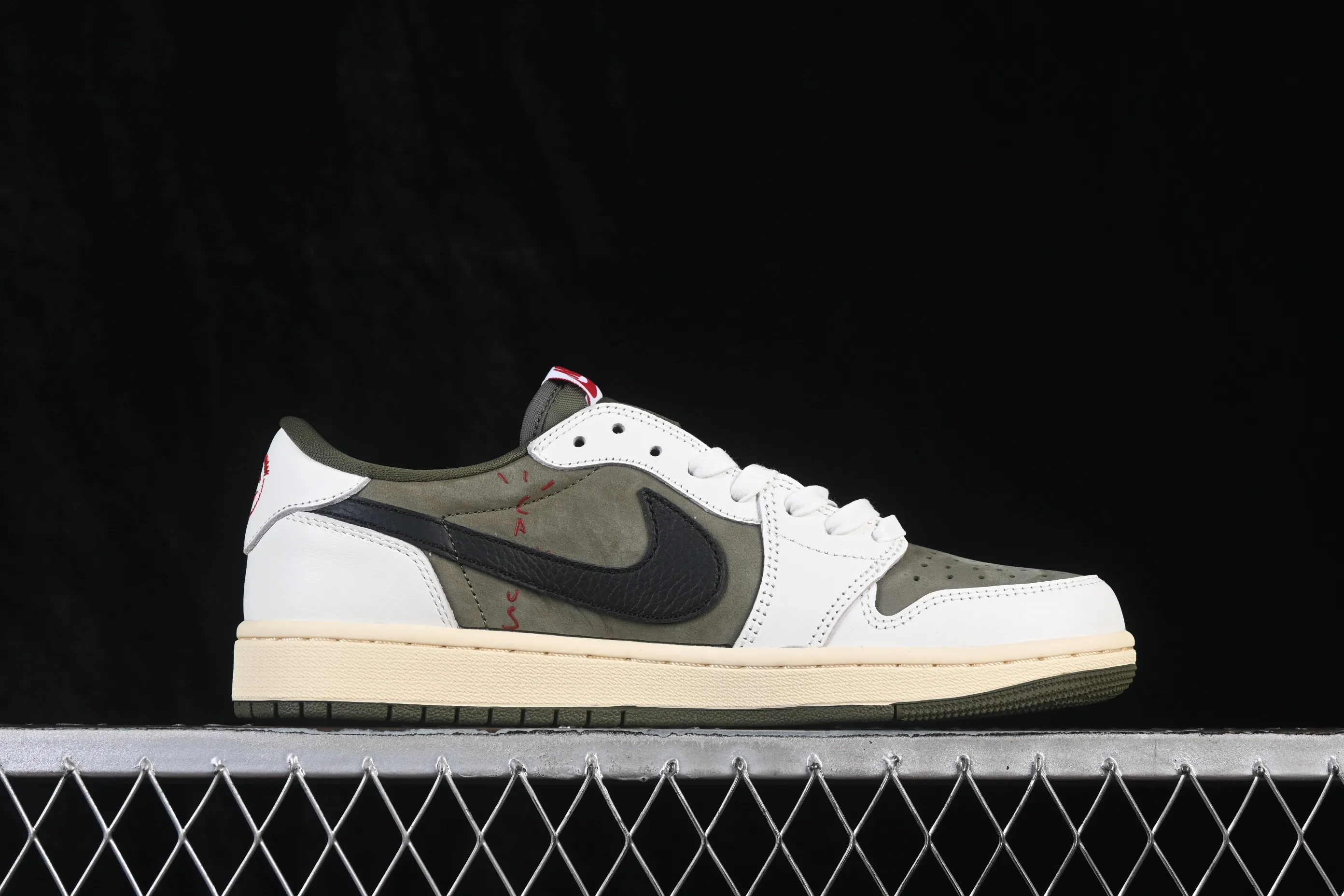 All categories Air Jordan Jordan series basketball shoes Air Jordan 1 Low ZG version Travis Scott x Air Jordan 1 Low OG AJ1 Joe 1 undercut low top full head layer DM7866-200